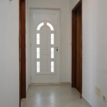 With Wifi - 8822 *